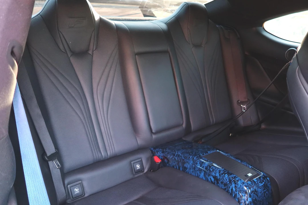 2019 Lexus RC F - Image 28 of 30