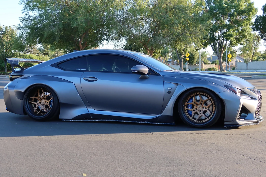 2019 Lexus RC F - Image 3 of 30