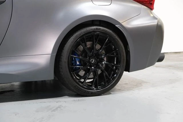 2019 Lexus RC F - Image 12 of 31