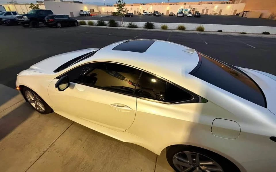 2019 Lexus RC - Image 4 of 8