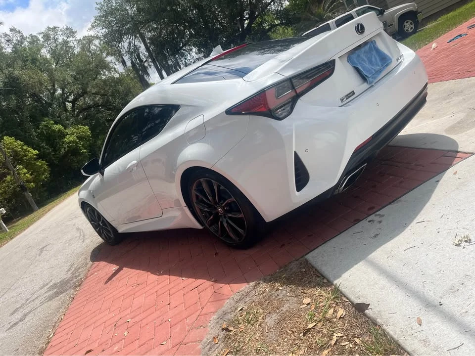 2019 Lexus RC - Image 4 of 9