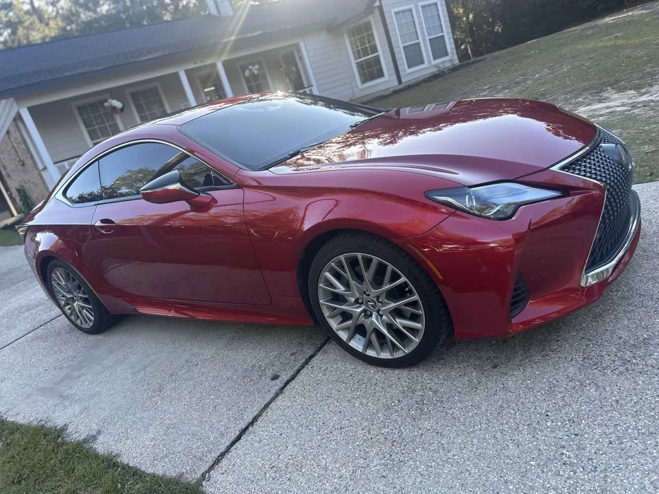 2019 Lexus RC - Image 3 of 10