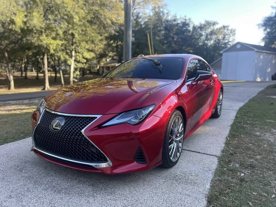 2019 Lexus RC - Image 2 of 10