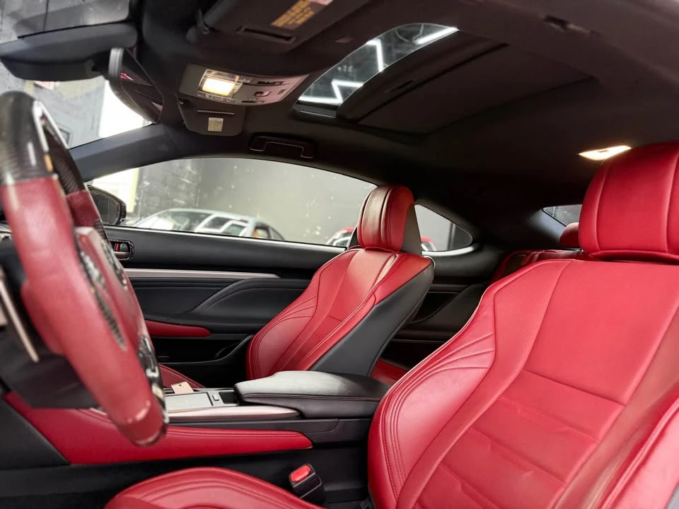 2019 Lexus RC - Image 20 of 20