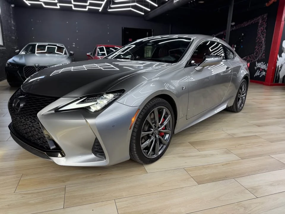 2019 Lexus RC - Image 14 of 20