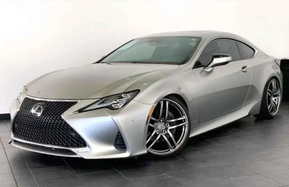 2019 Lexus RC - Image 3 of 13