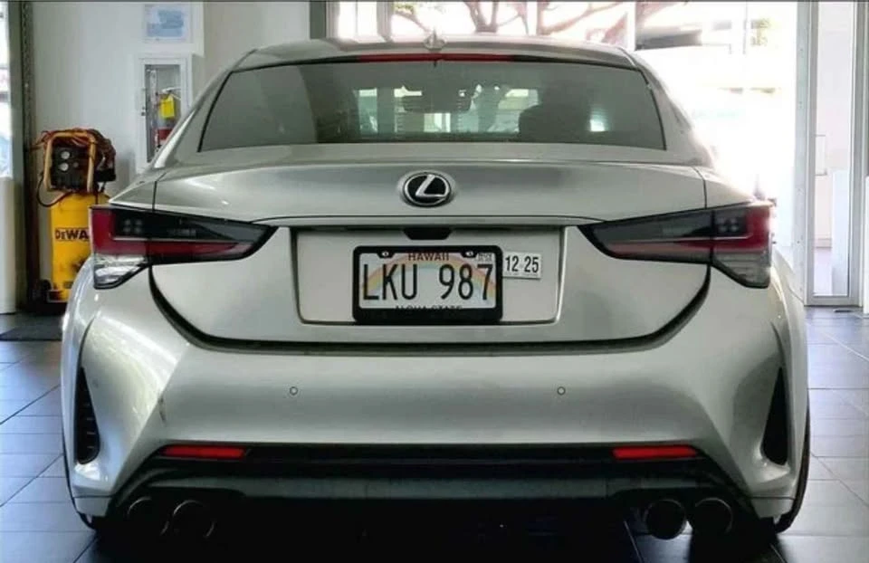 2019 Lexus RC - Image 4 of 13