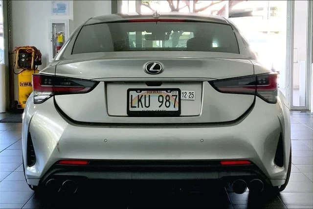 2019 Lexus RC - Image 9 of 12