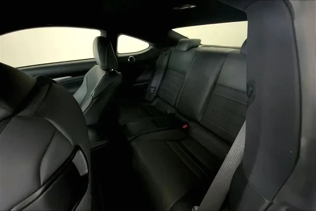 2019 Lexus RC - Image 10 of 12