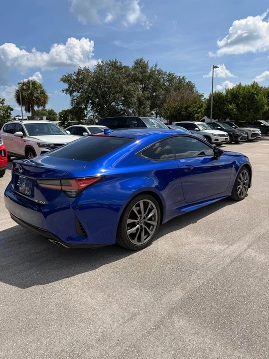 2019 Lexus RC - Image 3 of 11
