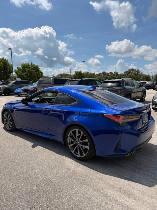 2019 Lexus RC - Image 4 of 11
