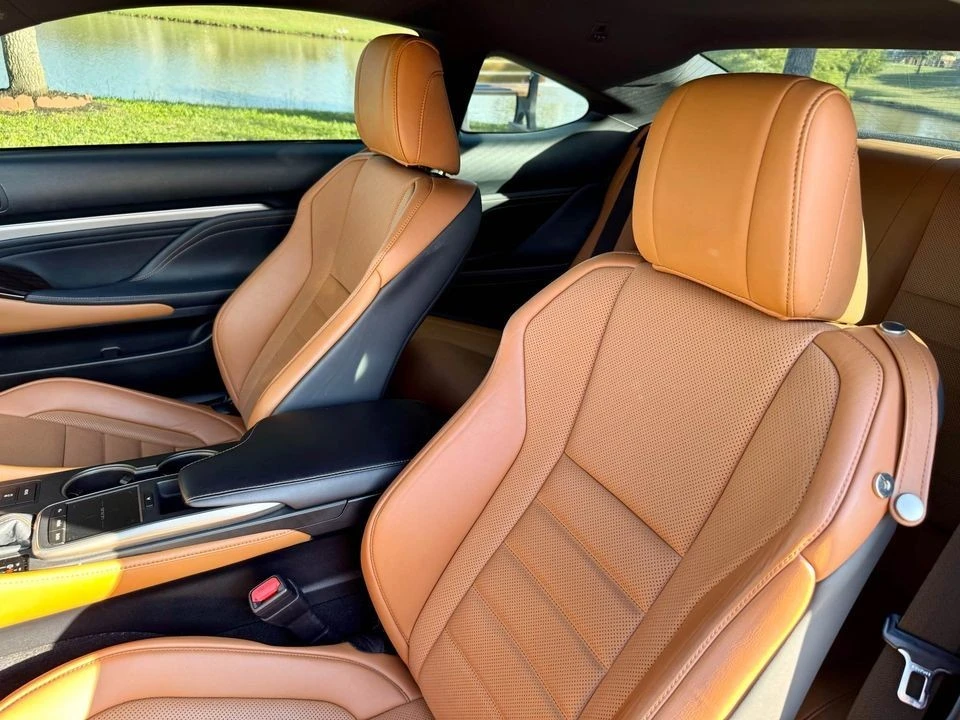 2019 Lexus RC - Image 7 of 7