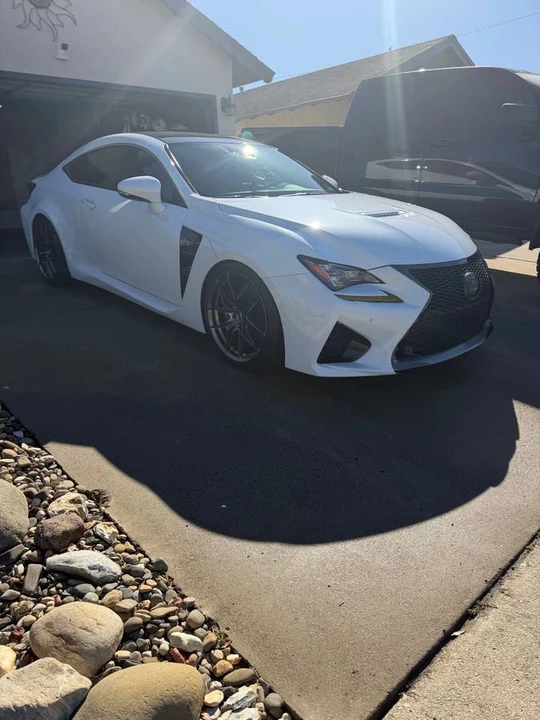 2019 Lexus RC F - Image 14 of 16