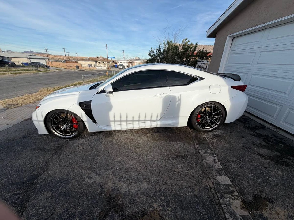 2019 Lexus RC F - Image 3 of 16
