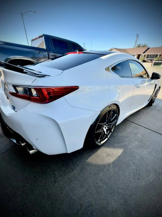 2019 Lexus RC F - Image 12 of 16