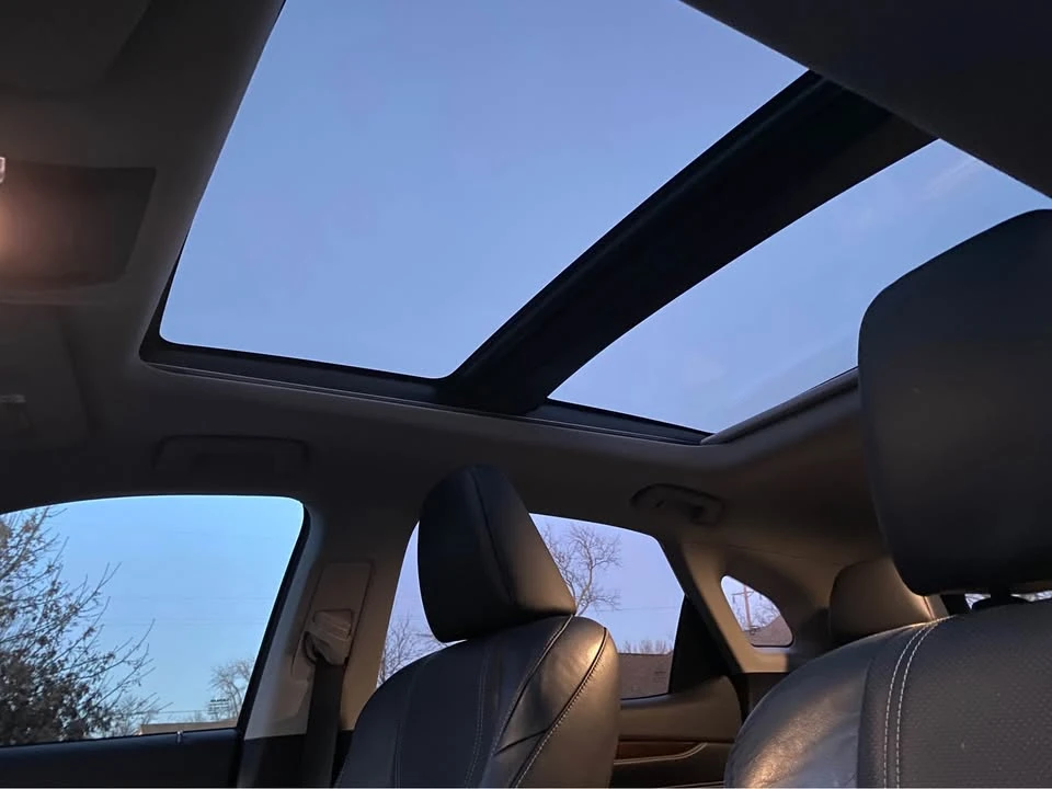 2019 Lexus RX 4th Gen - Image 9 of 10