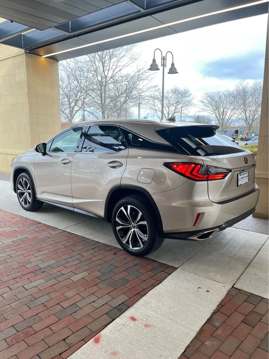 2019 Lexus RX 4th Gen - Image 11 of 20