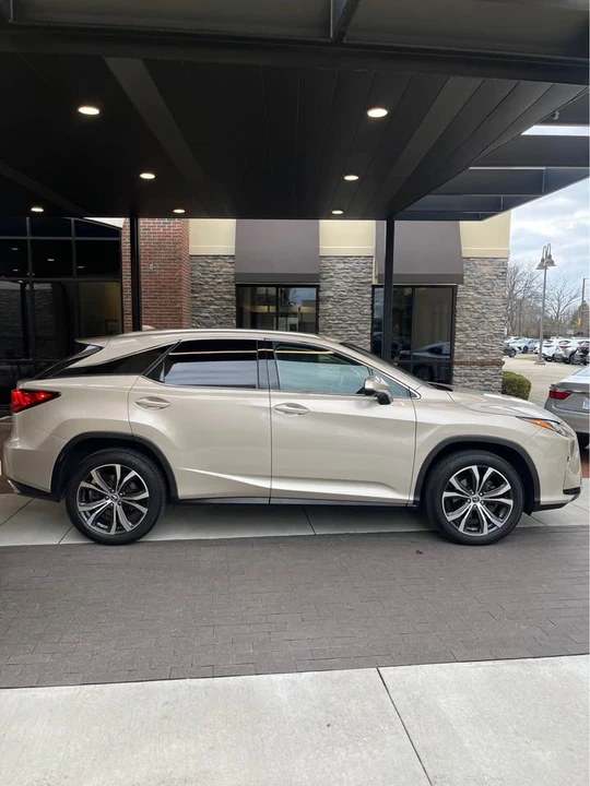 2019 Lexus RX 4th Gen - Image 8 of 20