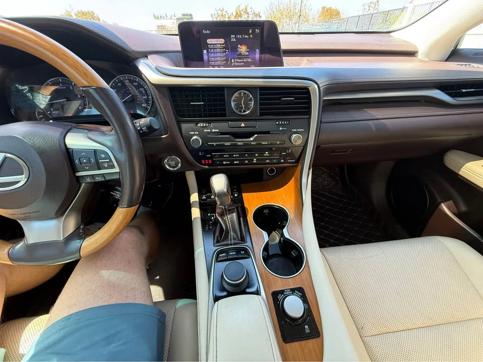 2019 Lexus RX 4th Gen - Image 9 of 10