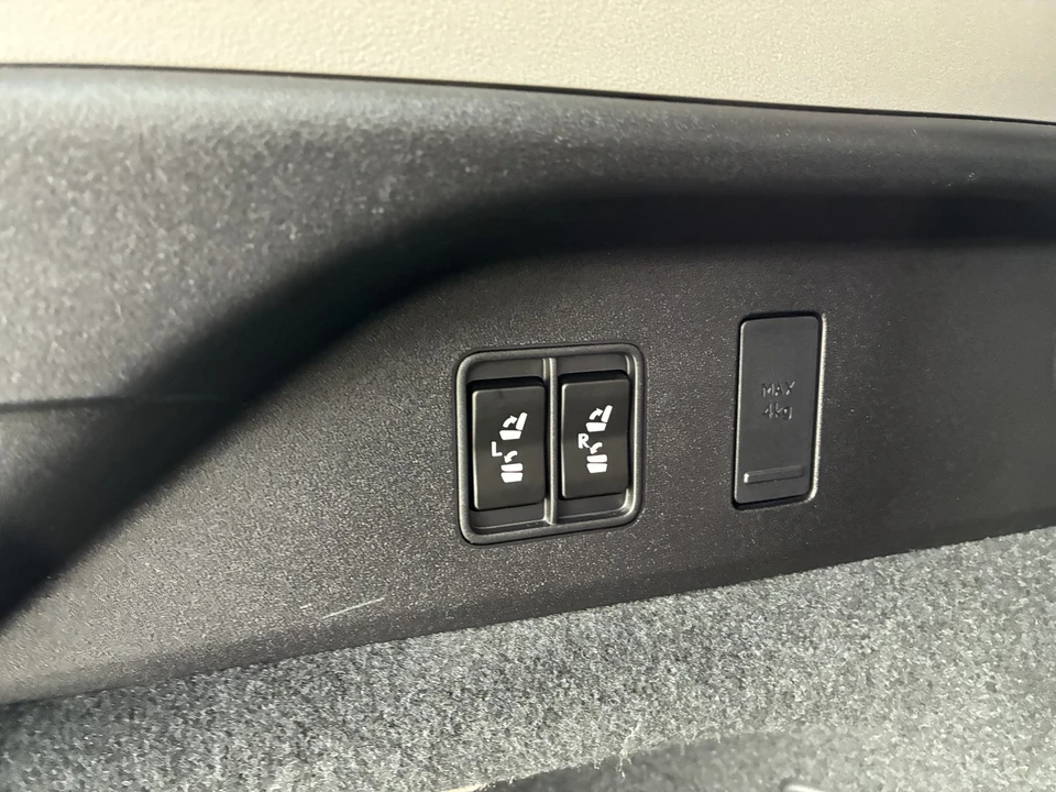 2019 Lexus RX 4th Gen - Image 18 of 21