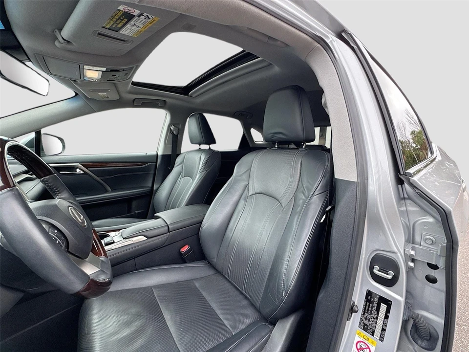 2019 Lexus RX 4th Gen - Image 8 of 16