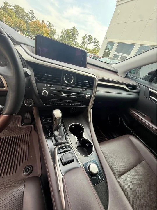 2019 Lexus RX 4th Gen - Image 4 of 11