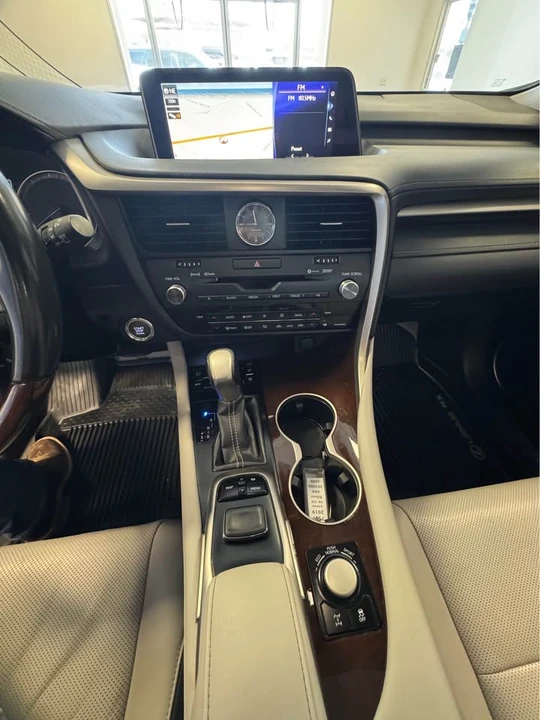 2019 Lexus RX 4th Gen - Image 11 of 16