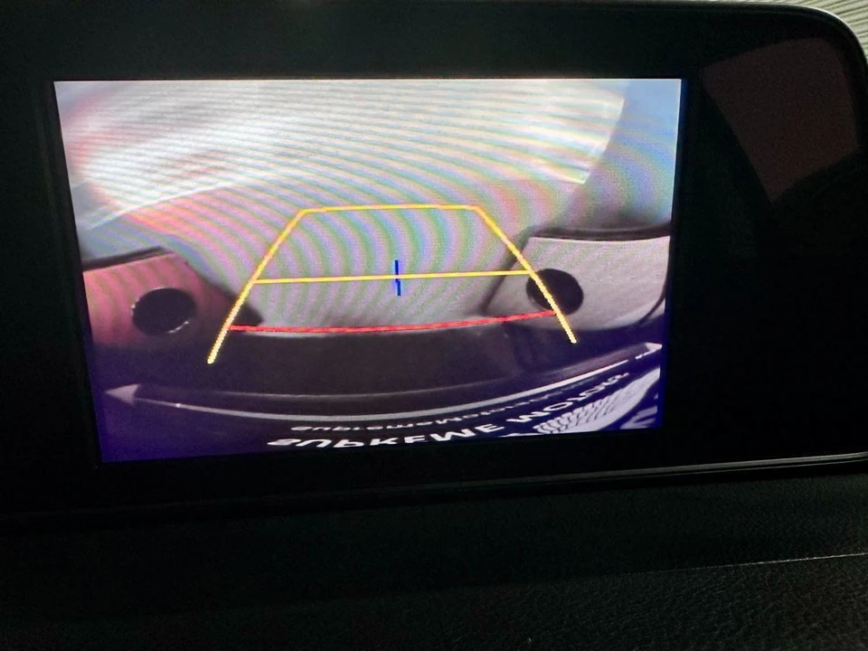 2019 Lexus RC - Image 16 of 21