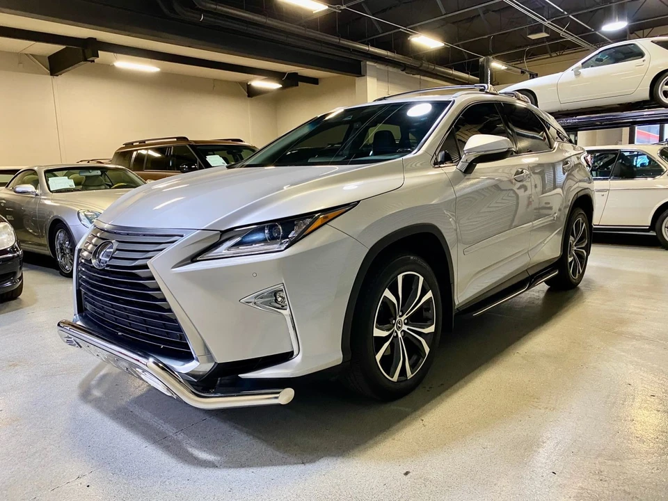 2019 Lexus RX 4th Gen - Image 3 of 31