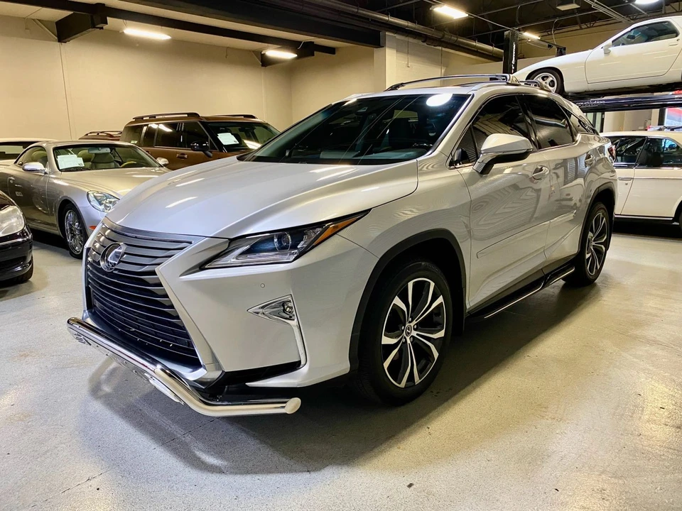 2019 Lexus RX 4th Gen - Image 2 of 31