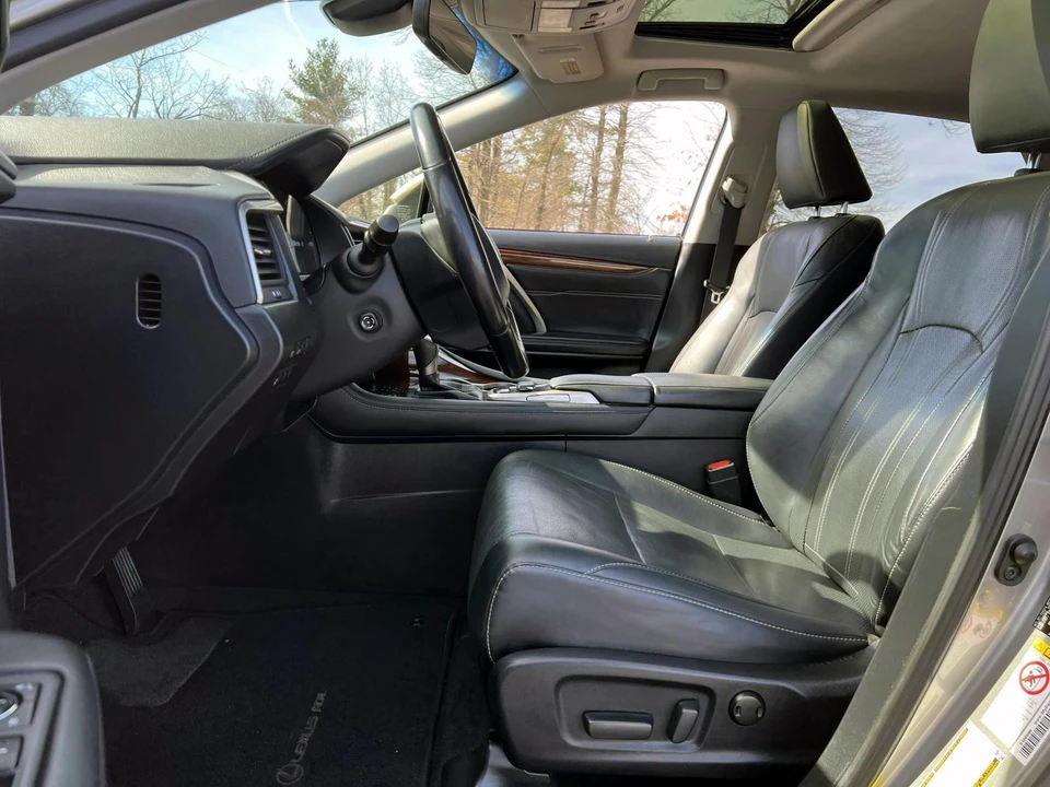 2019 Lexus RX 4th Gen - Image 6 of 21