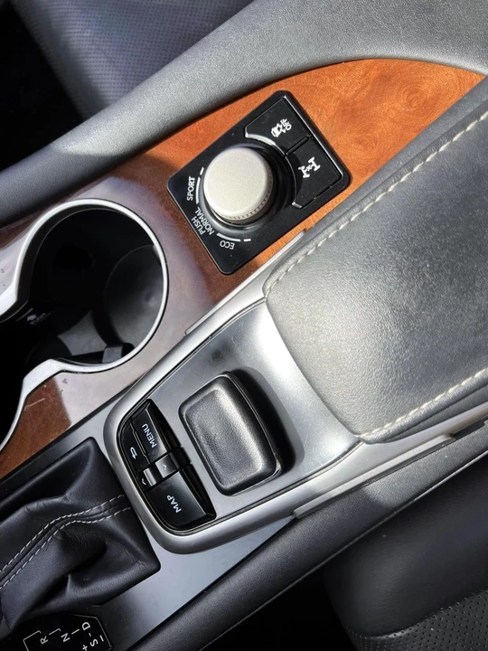 2019 Lexus RX 4th Gen - Image 18 of 21