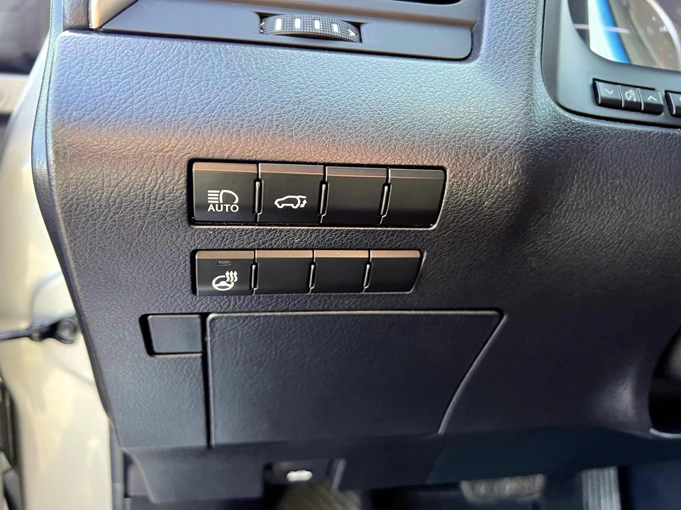 2019 Lexus RX 4th Gen - Image 11 of 21
