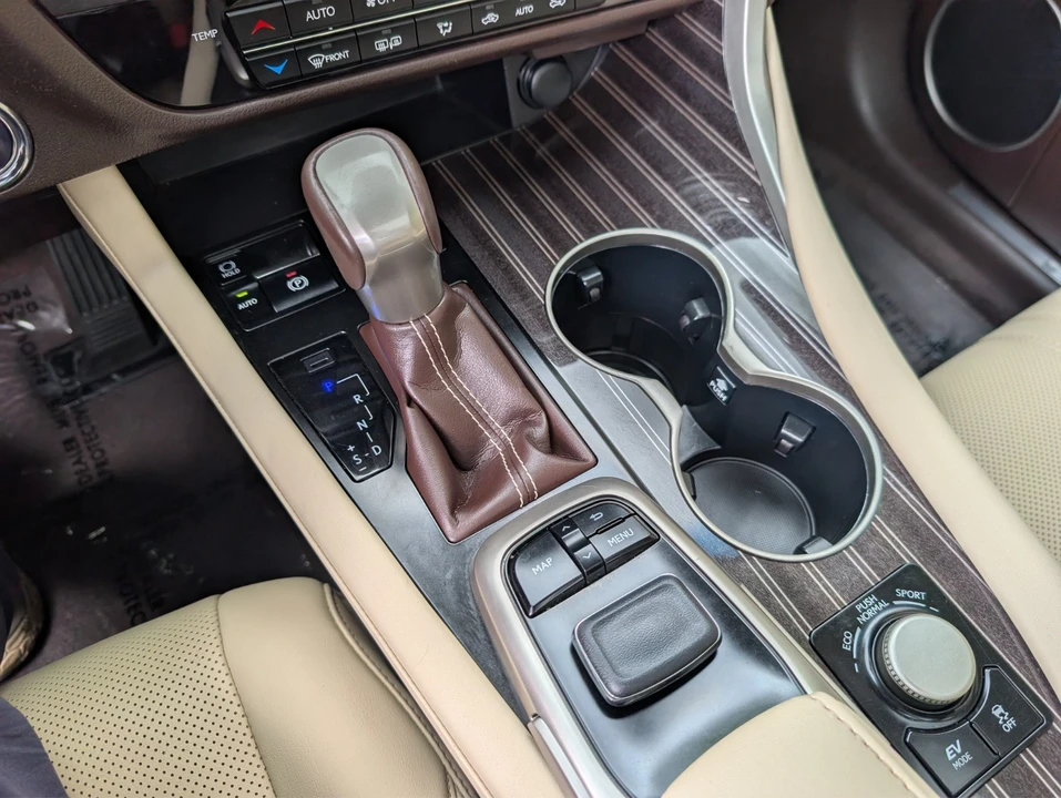 2019 Lexus RX 4th Gen - Image 18 of 31