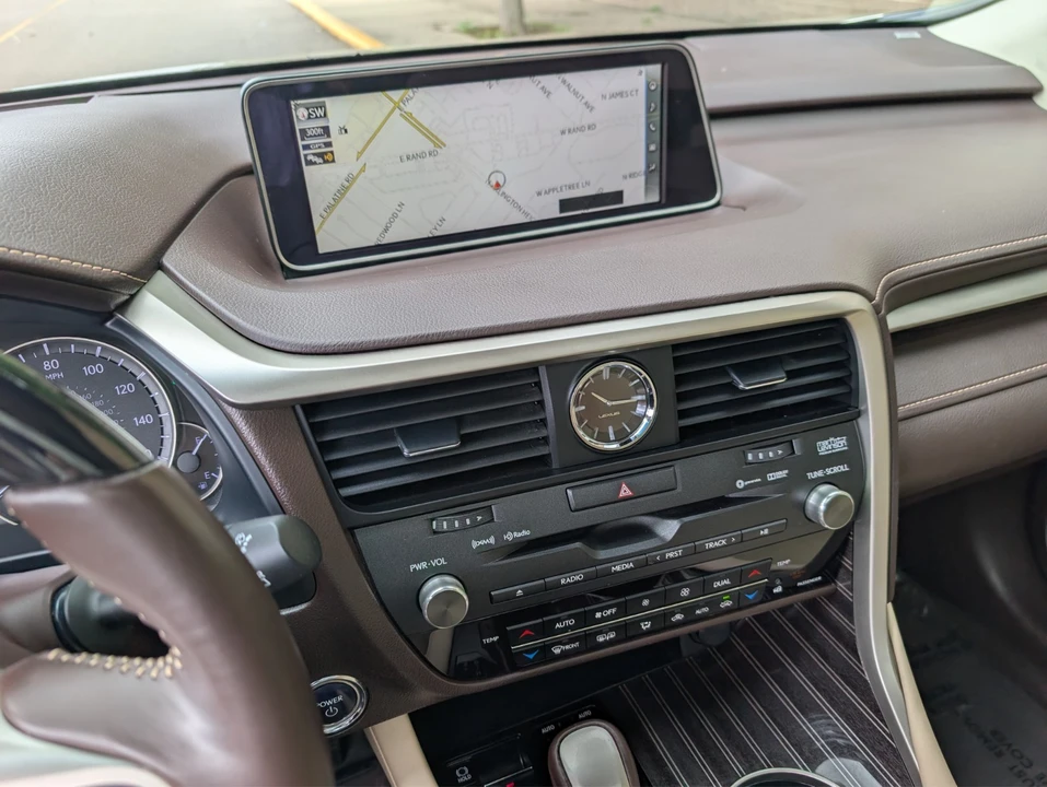 2019 Lexus RX 4th Gen - Image 17 of 31