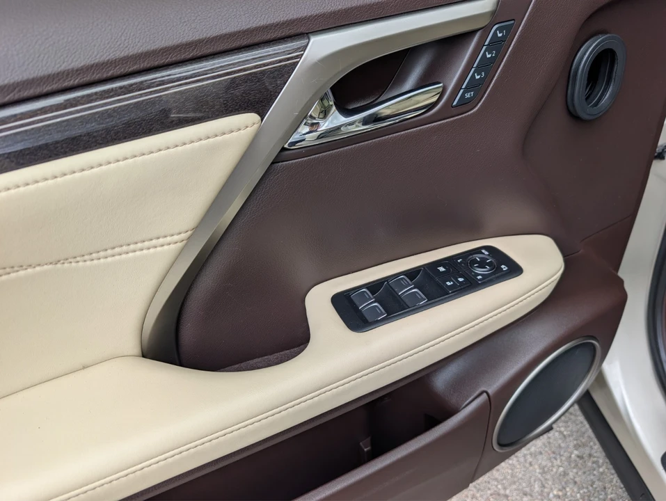2019 Lexus RX 4th Gen - Image 13 of 31
