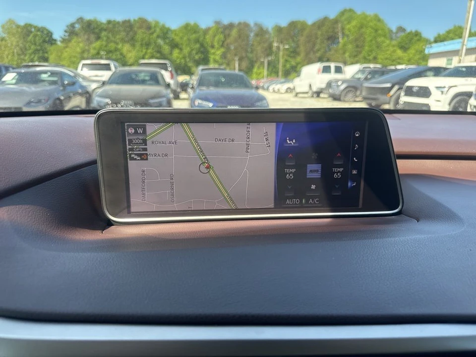 2019 Lexus RX 4th Gen - Image 18 of 21