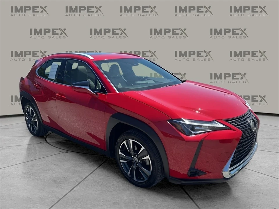2019 Lexus - Image 7 of 12