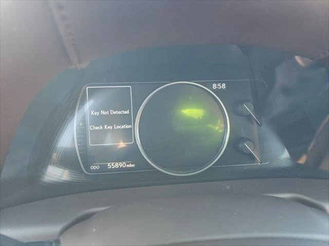 2019 Lexus ES 7th Gen - Image 15 of 20