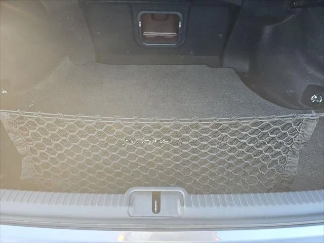 2019 Lexus ES 7th Gen - Image 18 of 20