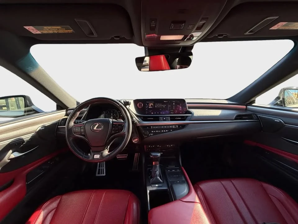 2019 Lexus ES 7th Gen - Image 10 of 14