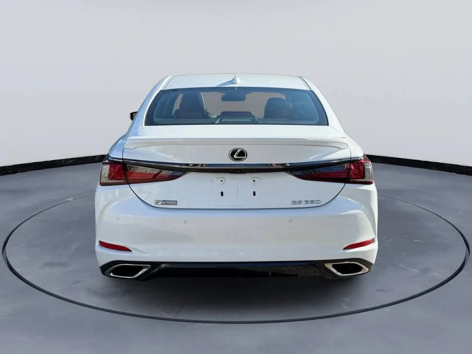 2019 Lexus ES 7th Gen - Image 6 of 14