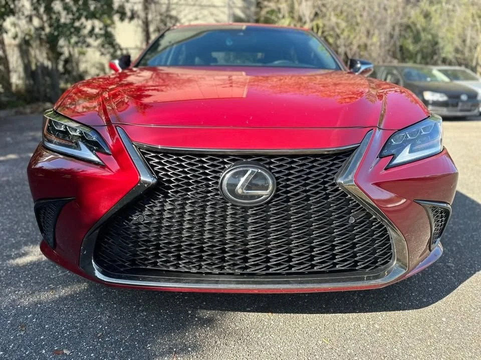 2019 Lexus ES 7th Gen - Image 3 of 20