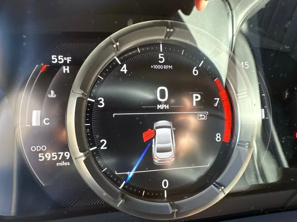 2019 Lexus ES 7th Gen - Image 18 of 20