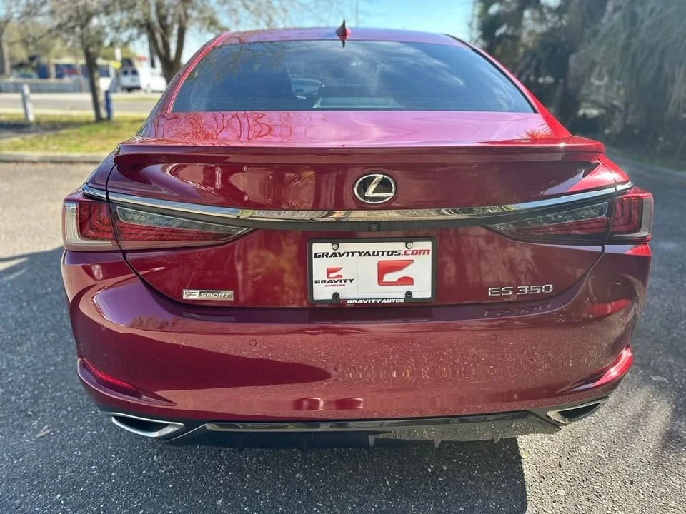 2019 Lexus ES 7th Gen - Image 9 of 20