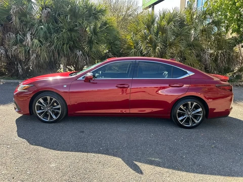 2019 Lexus ES 7th Gen - Image 7 of 20