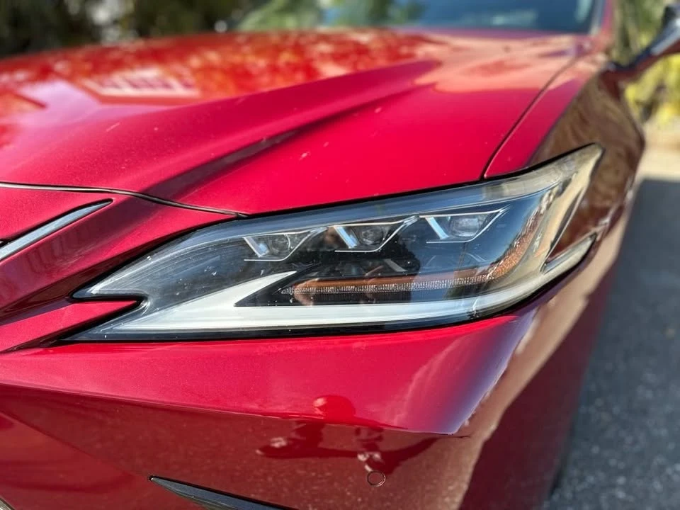 2019 Lexus ES 7th Gen - Image 5 of 20