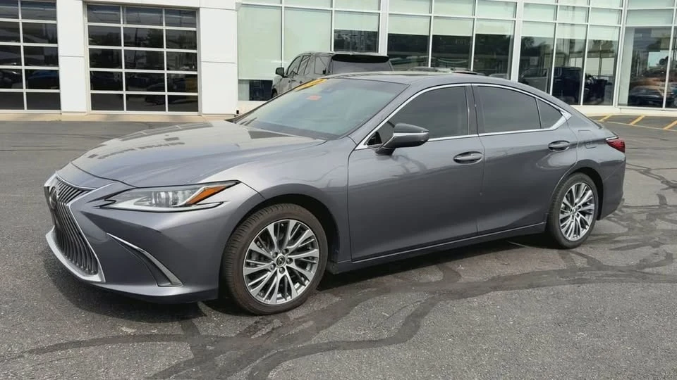 2019 Lexus ES 7th Gen - Image 4 of 20