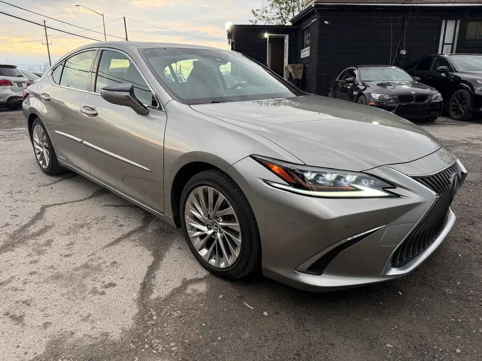 2019 Lexus ES 7th Gen - Image 6 of 20