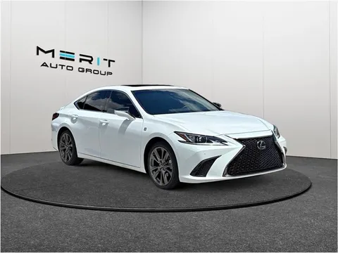2019 Lexus ES